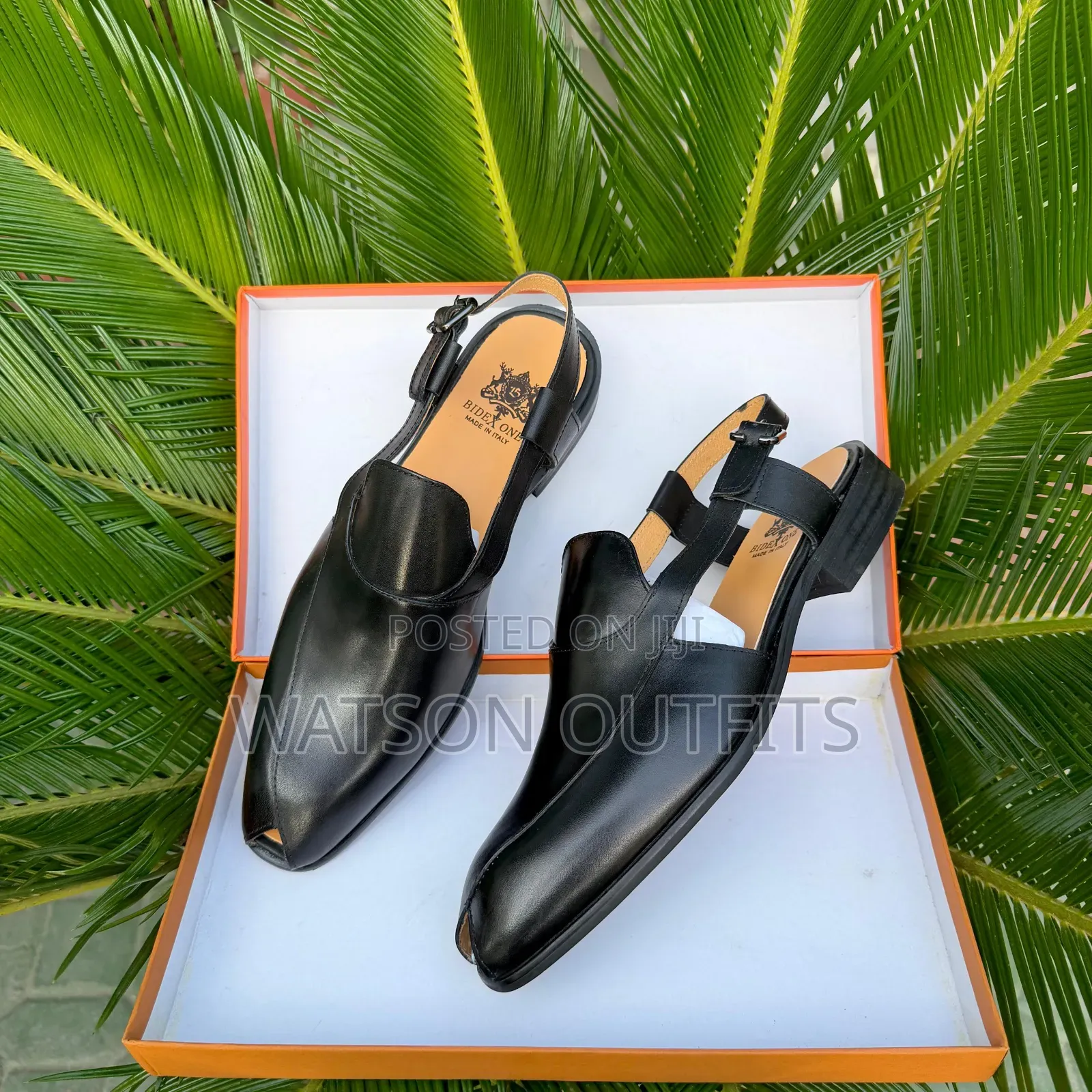Viatu or Shoes for Men's With Back Open Design