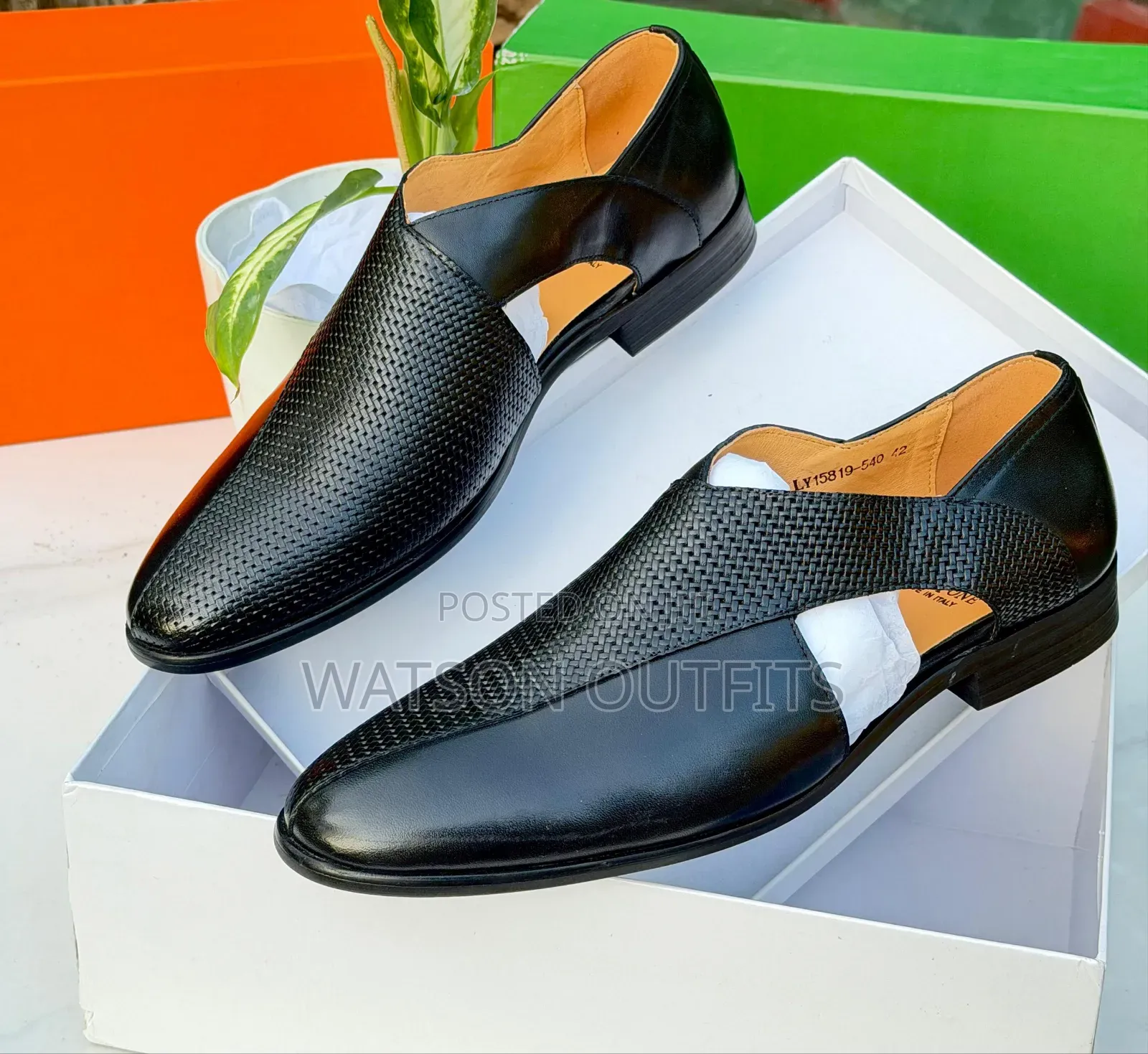 Viatu or Shoes for Men's With Back Open Design