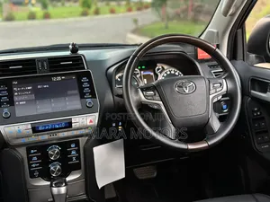 Toyota Land Cruiser Prado 2020 Black