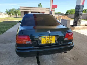 Toyota Corolla 2001 Blue