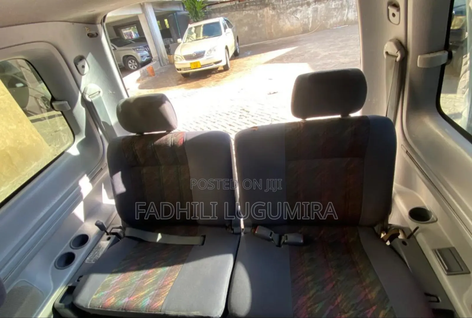 Toyota Noah 2003 Silver