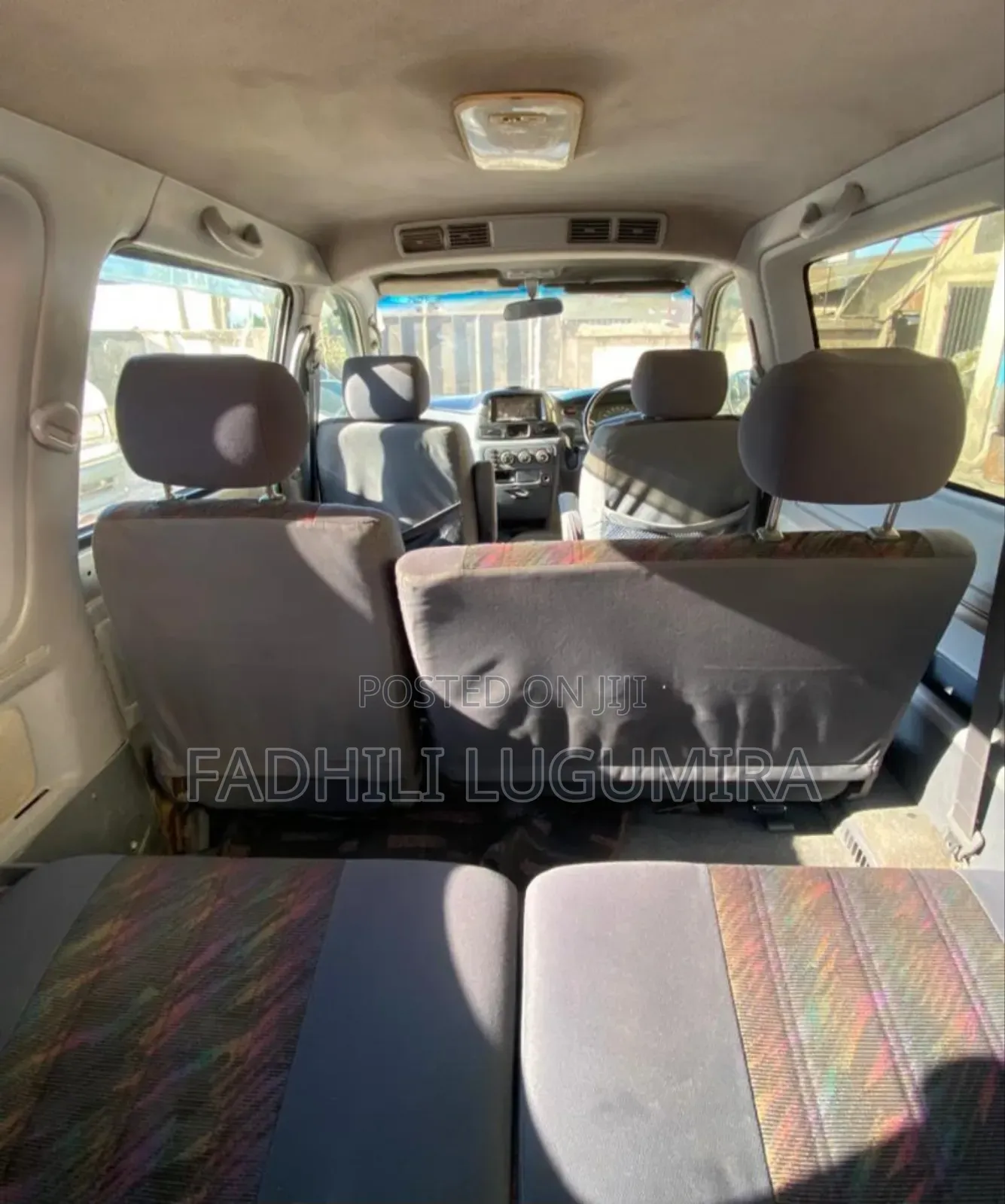Toyota Noah 2003 Silver