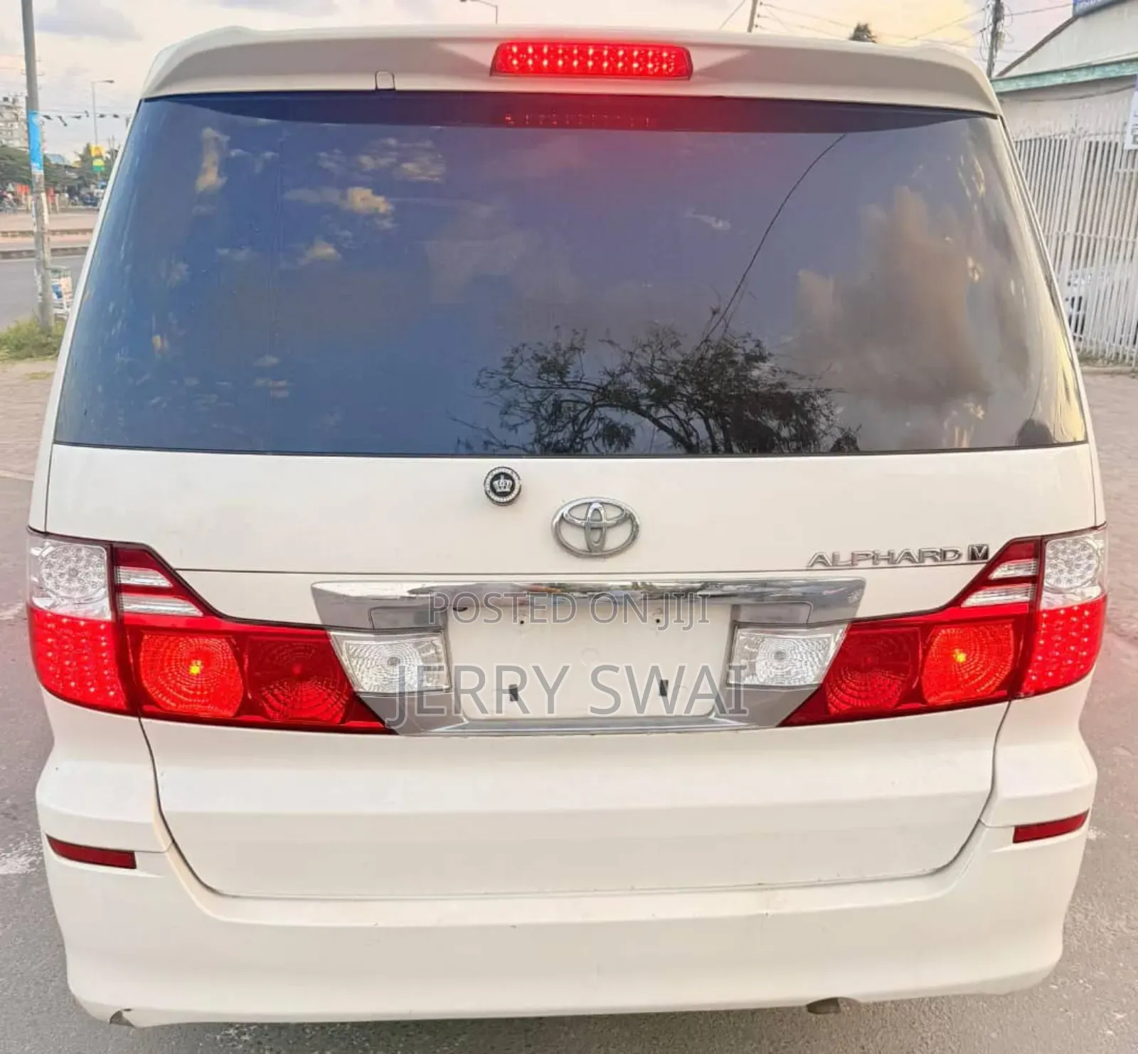 Toyota Alphard 2006 Silver