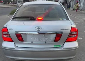 Toyota Alphard 2006 Silver