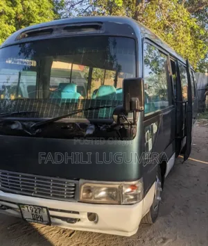 Toyota Coaster 2000 Green