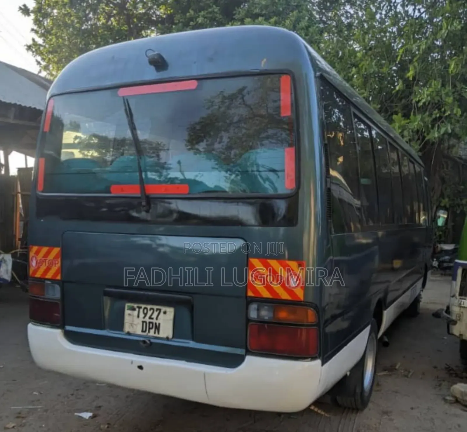 Toyota Coaster 2000 Green