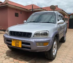 Toyota RAV4 Automatic 2000 Silver