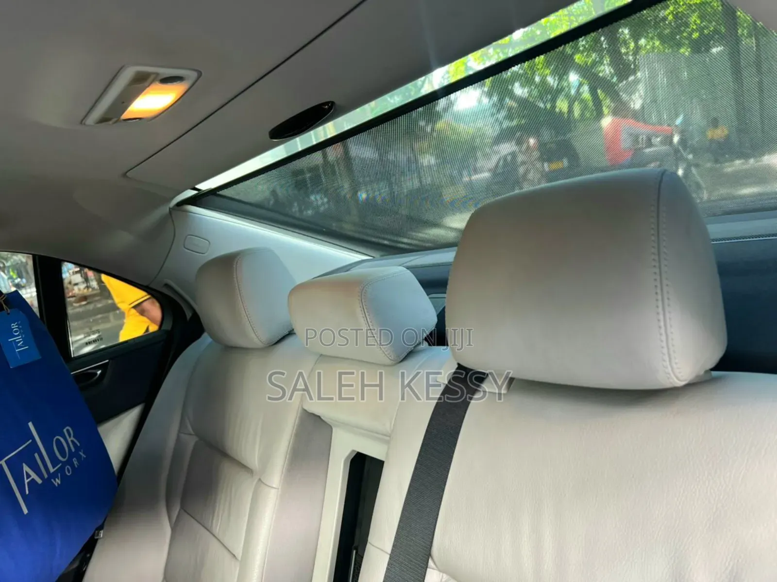 Mercedes-Benz E250 2010 Blue