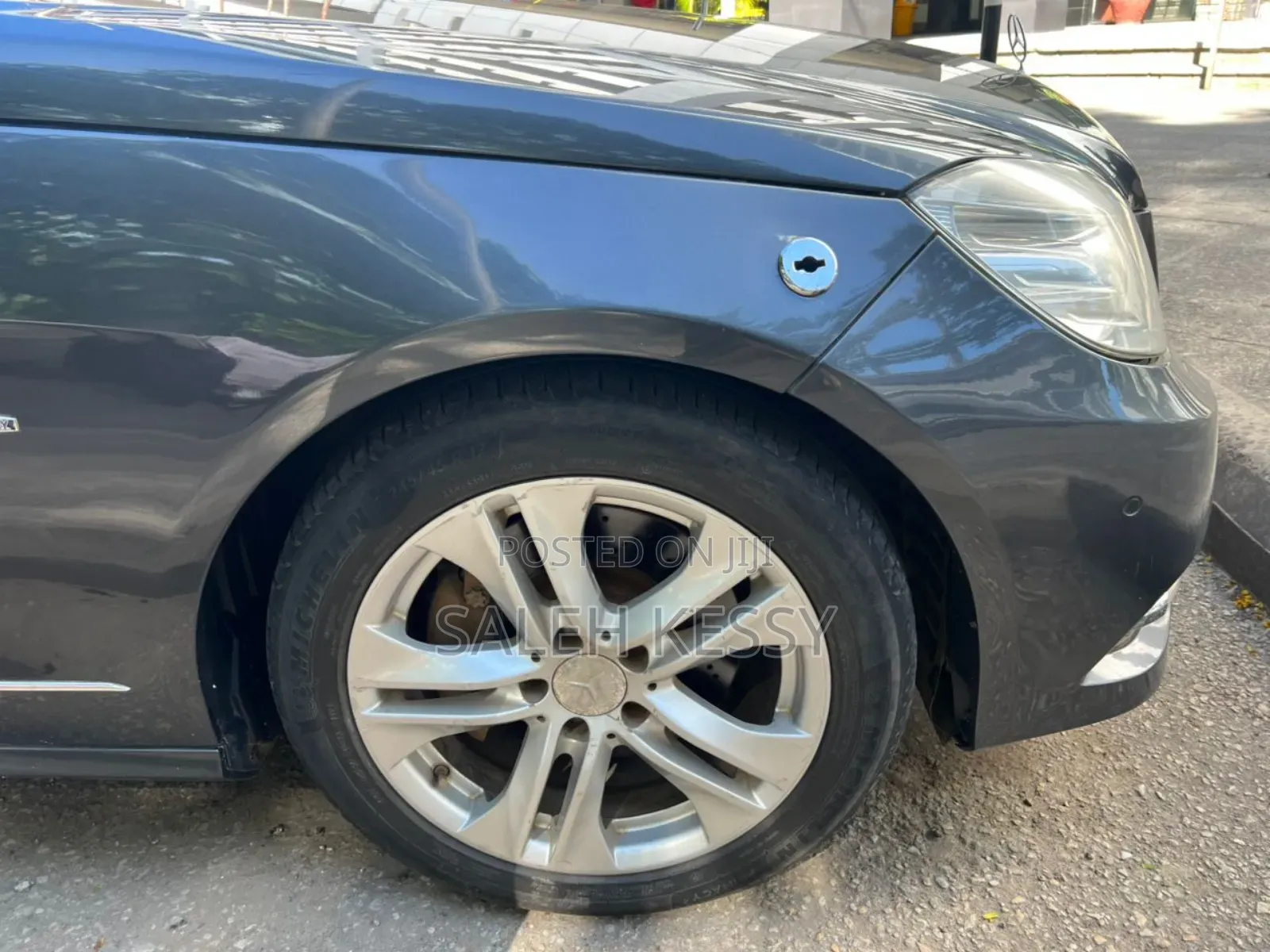 Mercedes-Benz E250 2010 Blue