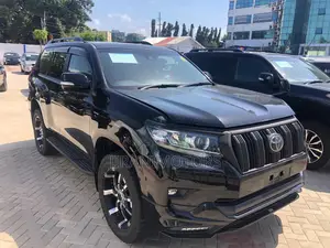Toyota Land Cruiser Prado 2.8 2017 Black