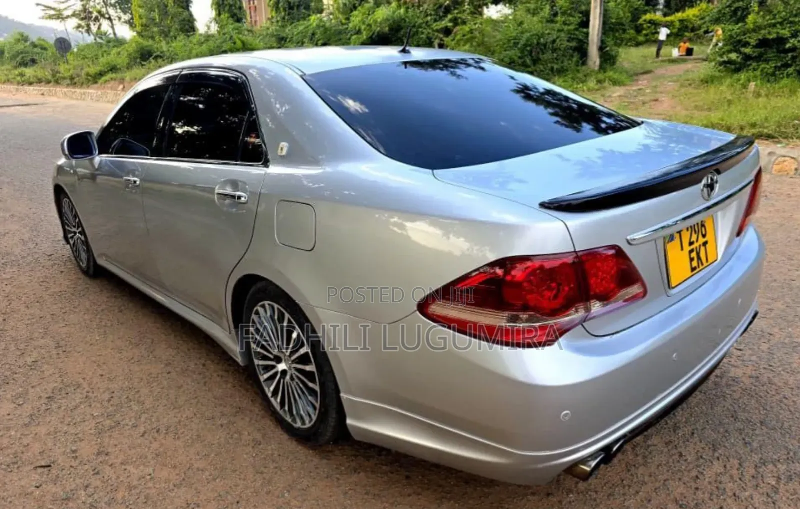 Toyota Crown 2011 Silver