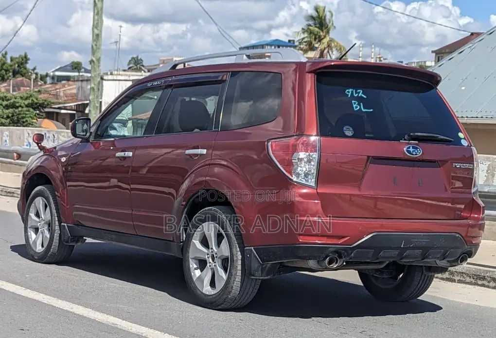 Subaru Forester 2010 Burgundy