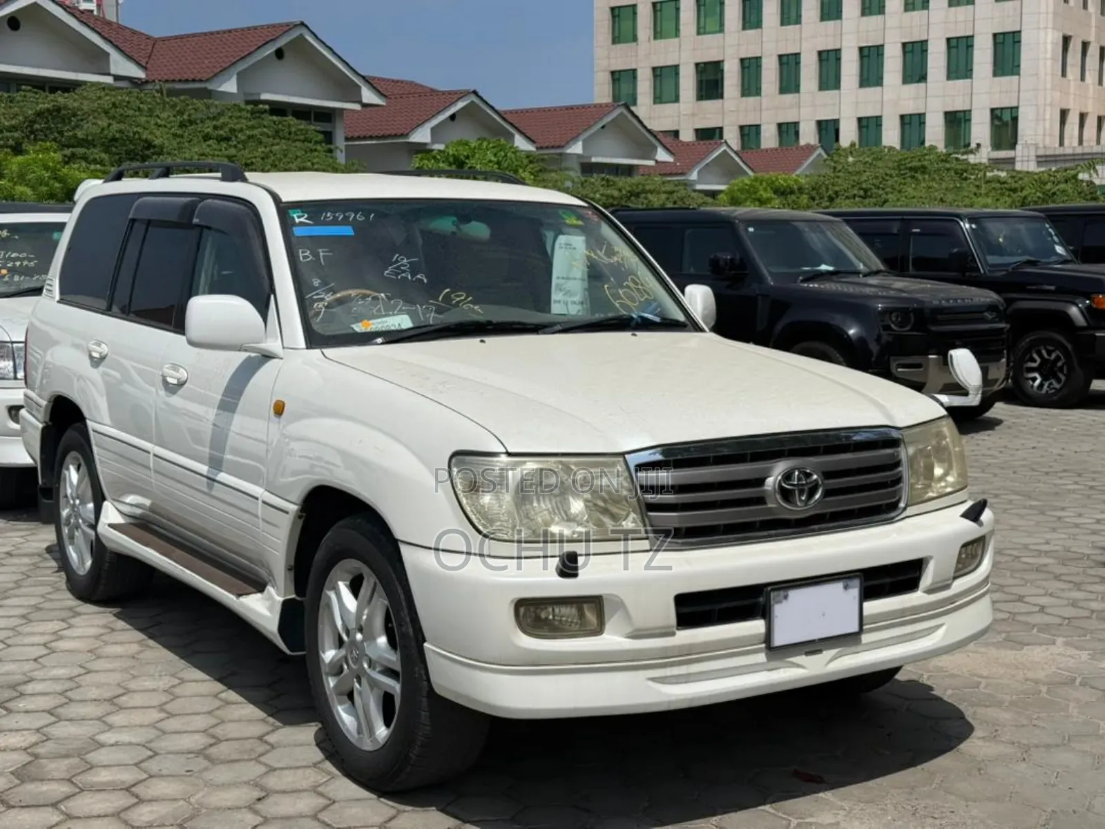 Toyota Land Cruiser 2006 White