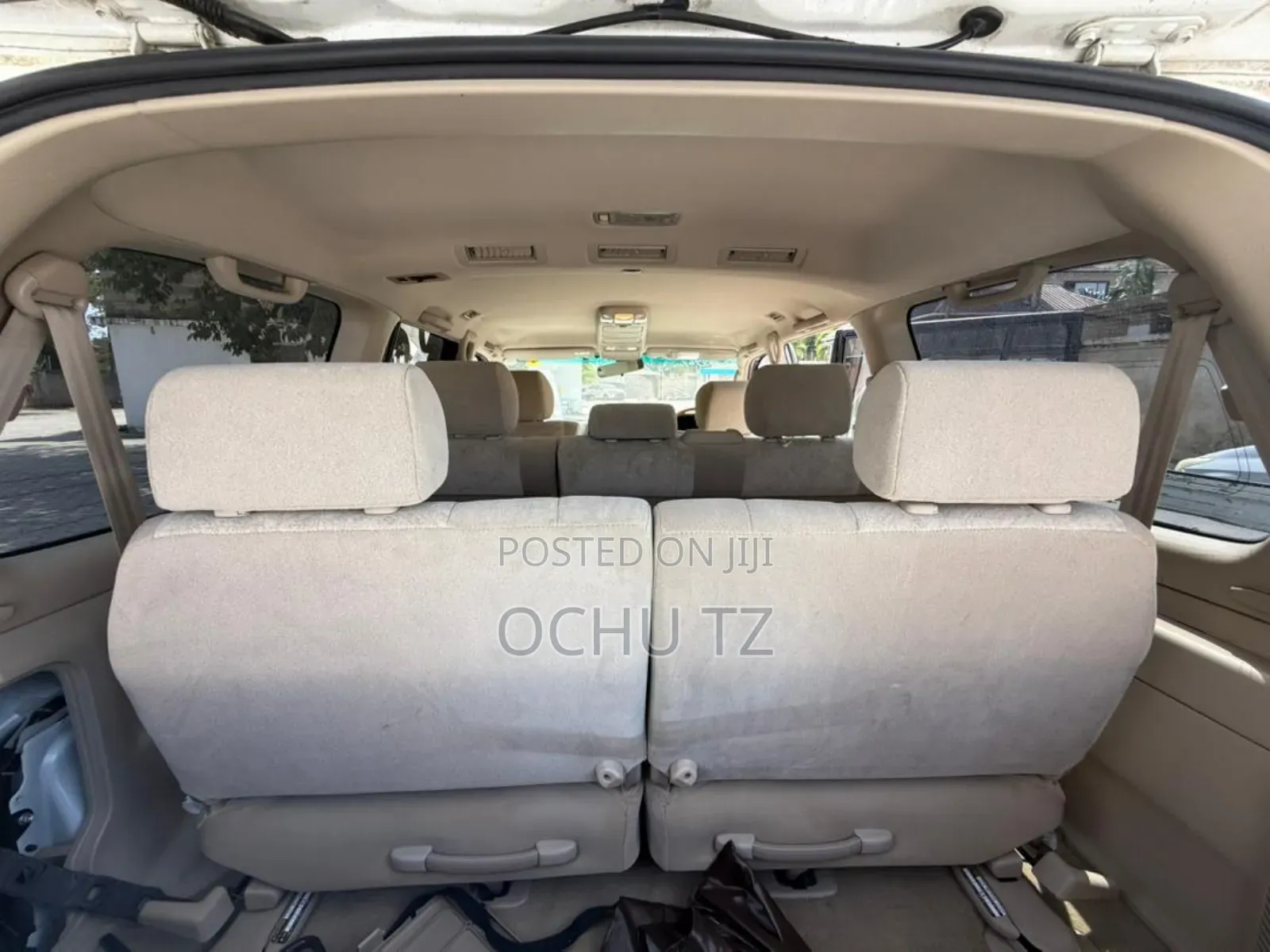 Toyota Land Cruiser 2006 White