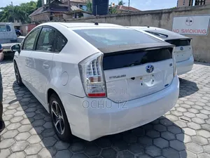 Toyota Prius 2012 White