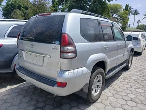 Toyota Land Cruiser Prado 2006 Silver