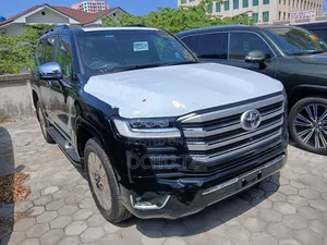 New Toyota Land Cruiser 2025 Black