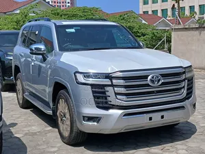 New Toyota Land Cruiser 2025 Silver