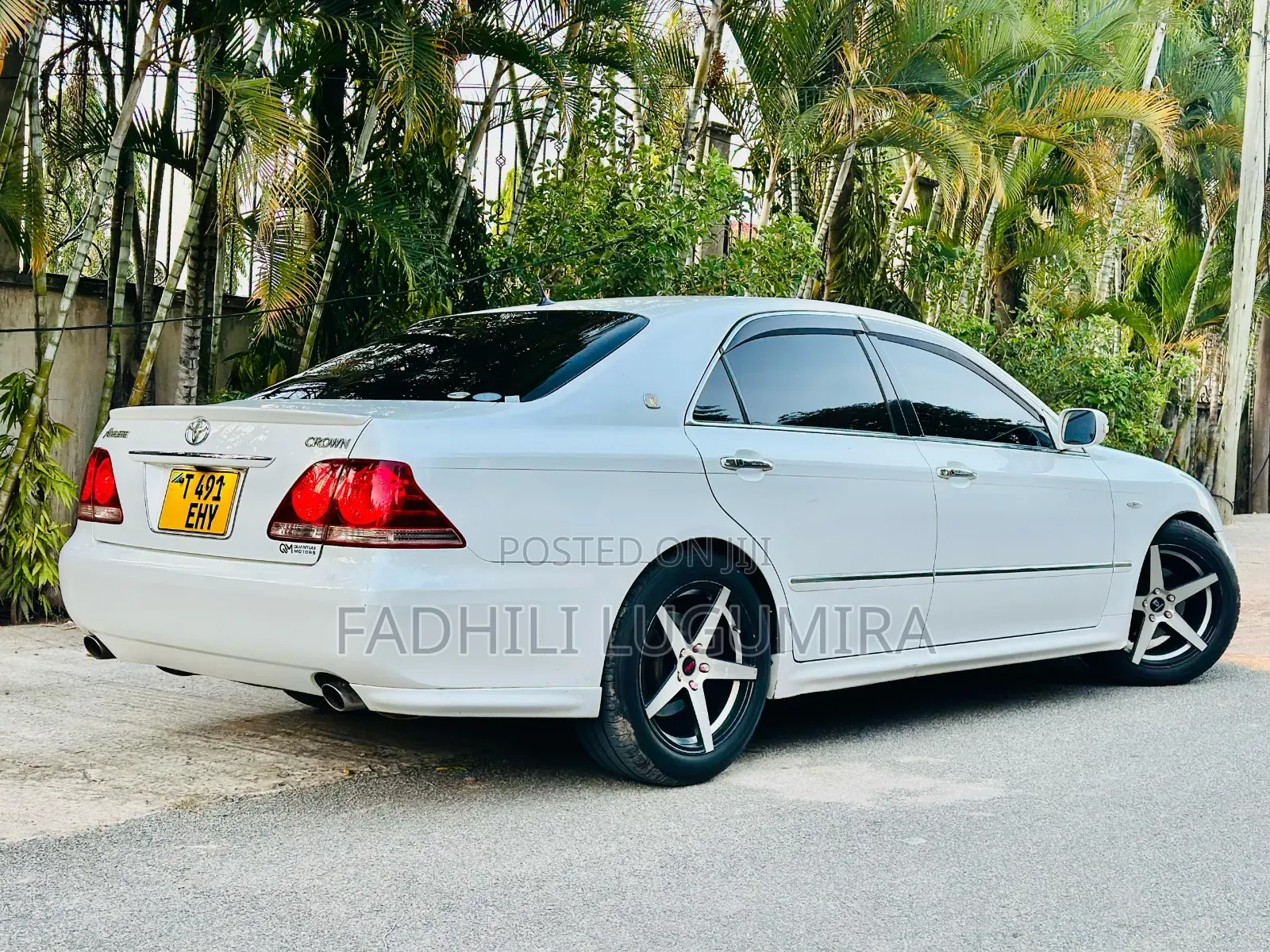 Toyota Crown 2006 White