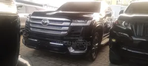 Toyota Land Cruiser 2024 Black