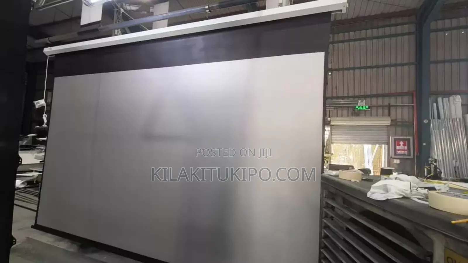 180 Inch" Silver Alr Electric Screen Projector