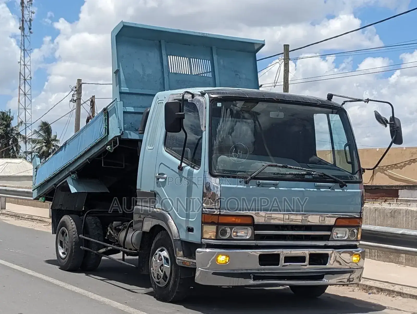 Mitsubishi Fuso Dump Truck