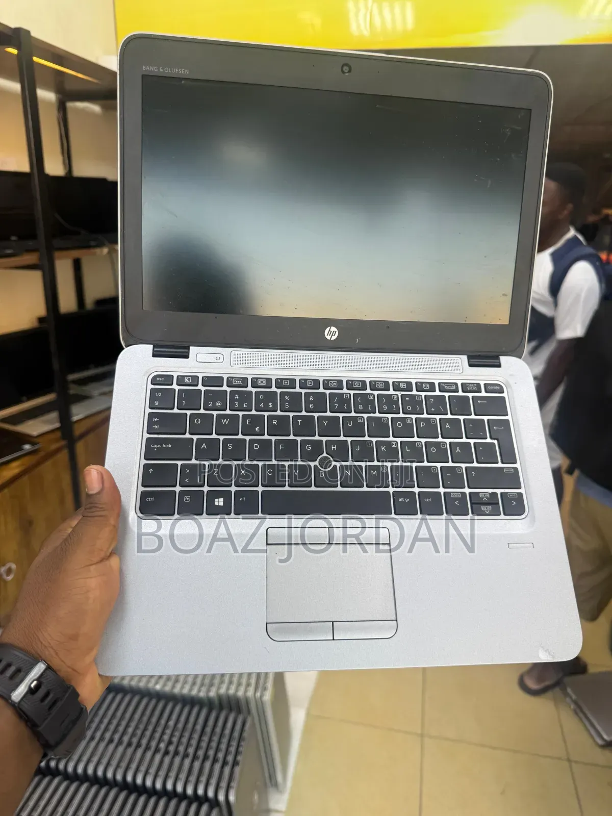 New Laptop HP EliteBook 820 G3 8GB Intel Core I5 SSD 256GB