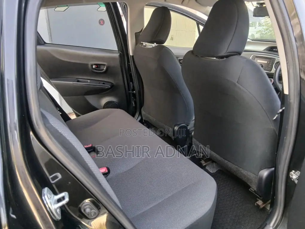 Toyota Vitz 2012 Black