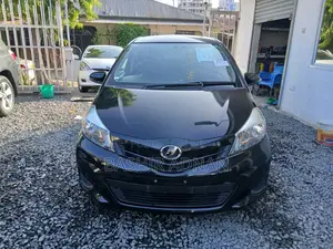 Toyota Vitz 2012 Black