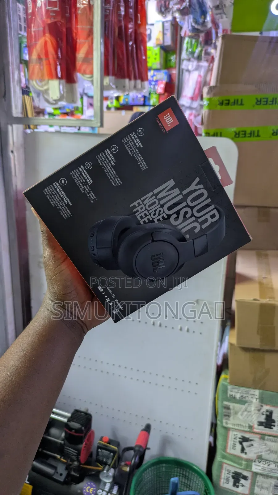 JBL Tune 760