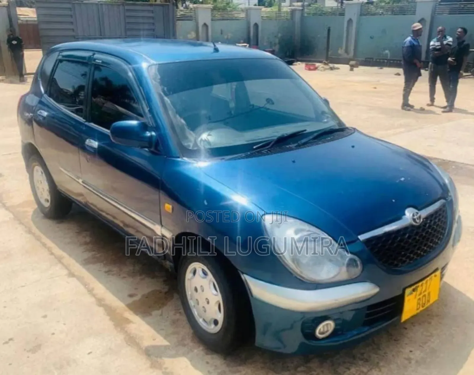 Toyota Duet 2002 Blue
