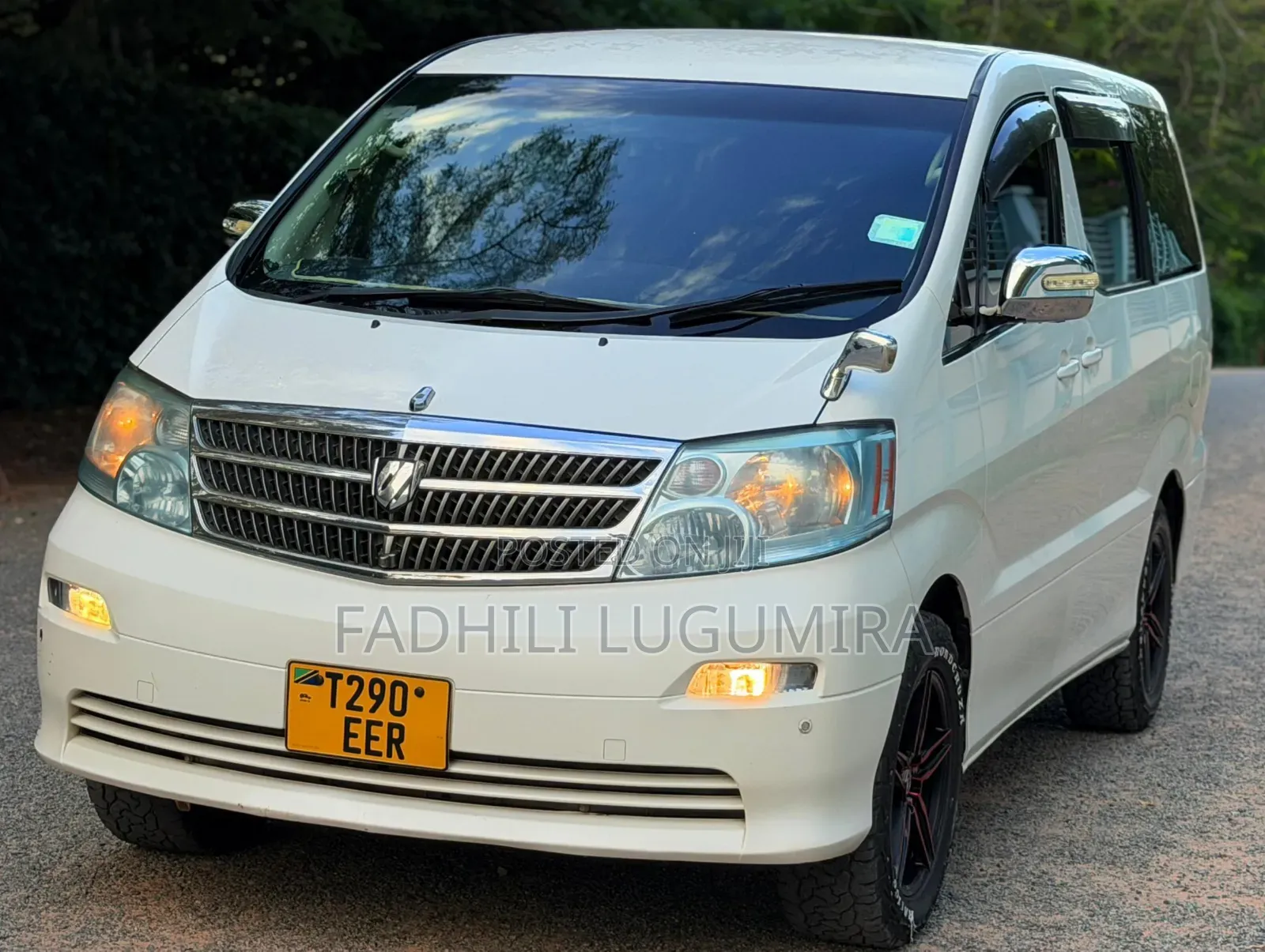 Toyota Harrier 2005 White