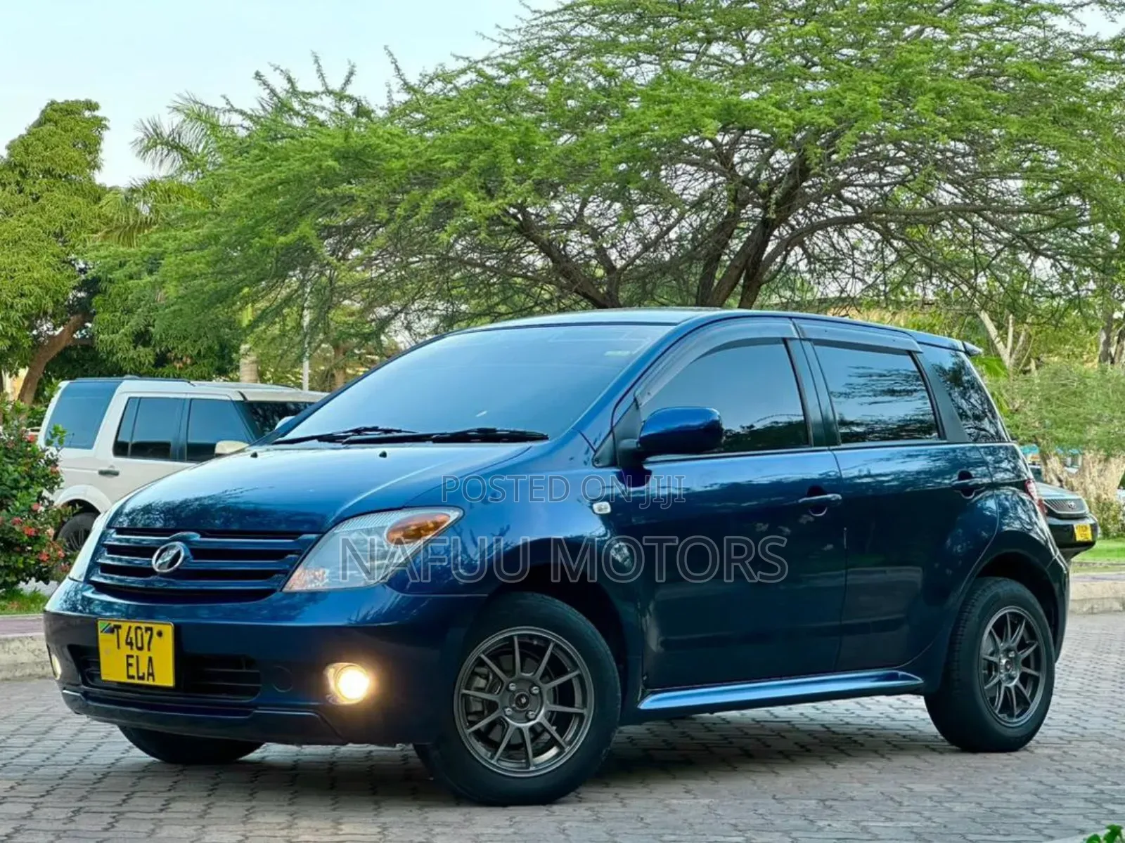 Toyota IST 2005 Blue