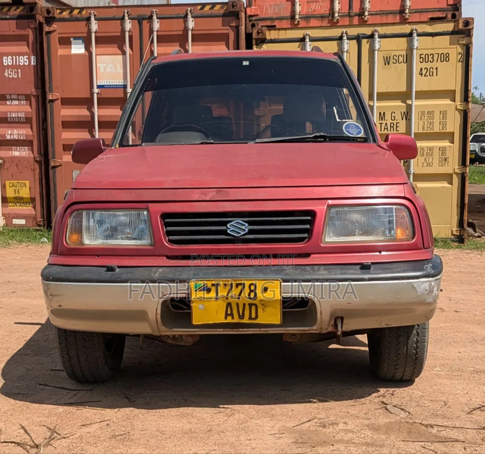 Suzuki Escudo 1998 Red