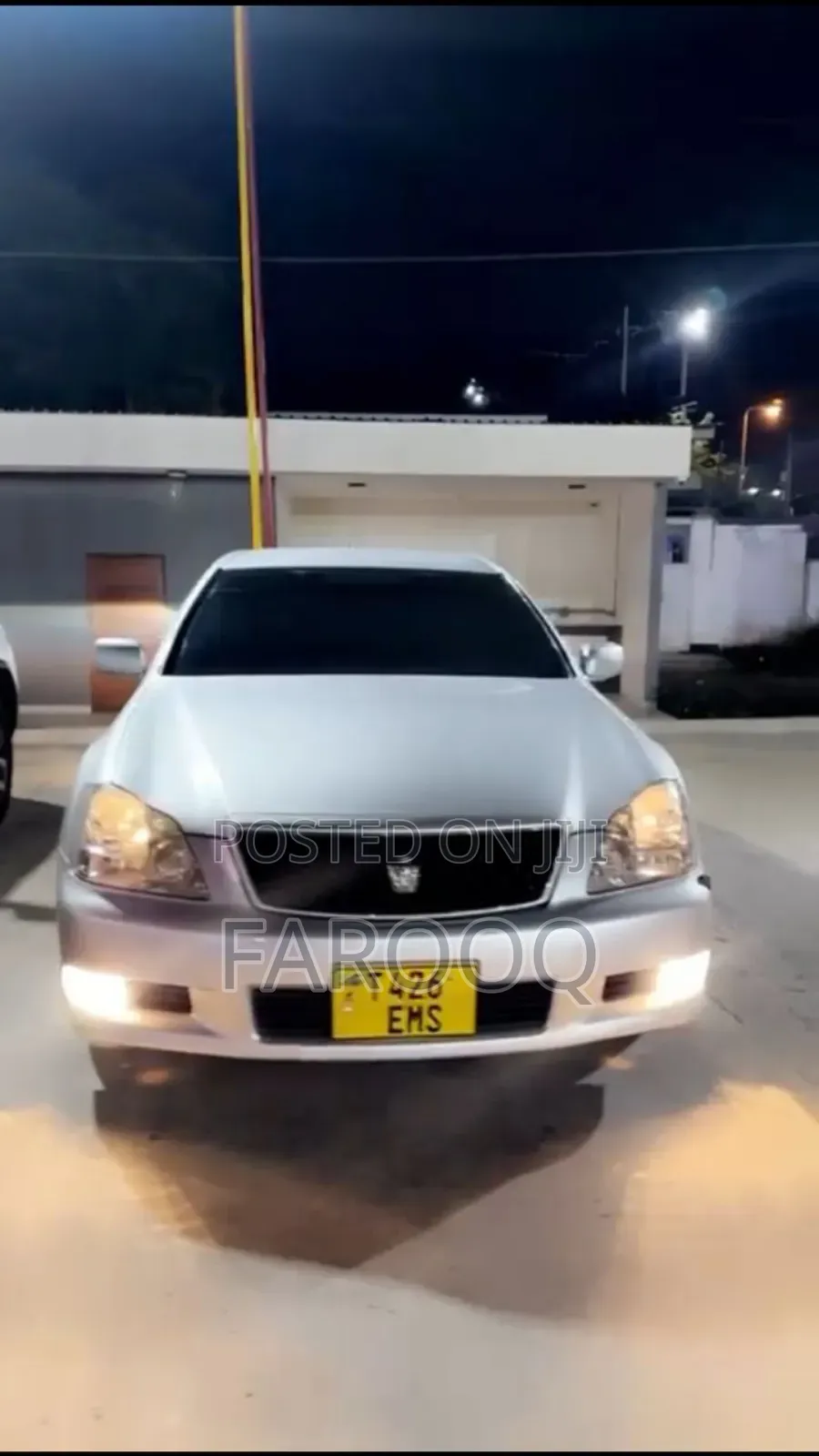 Toyota Crown 2006 Silver