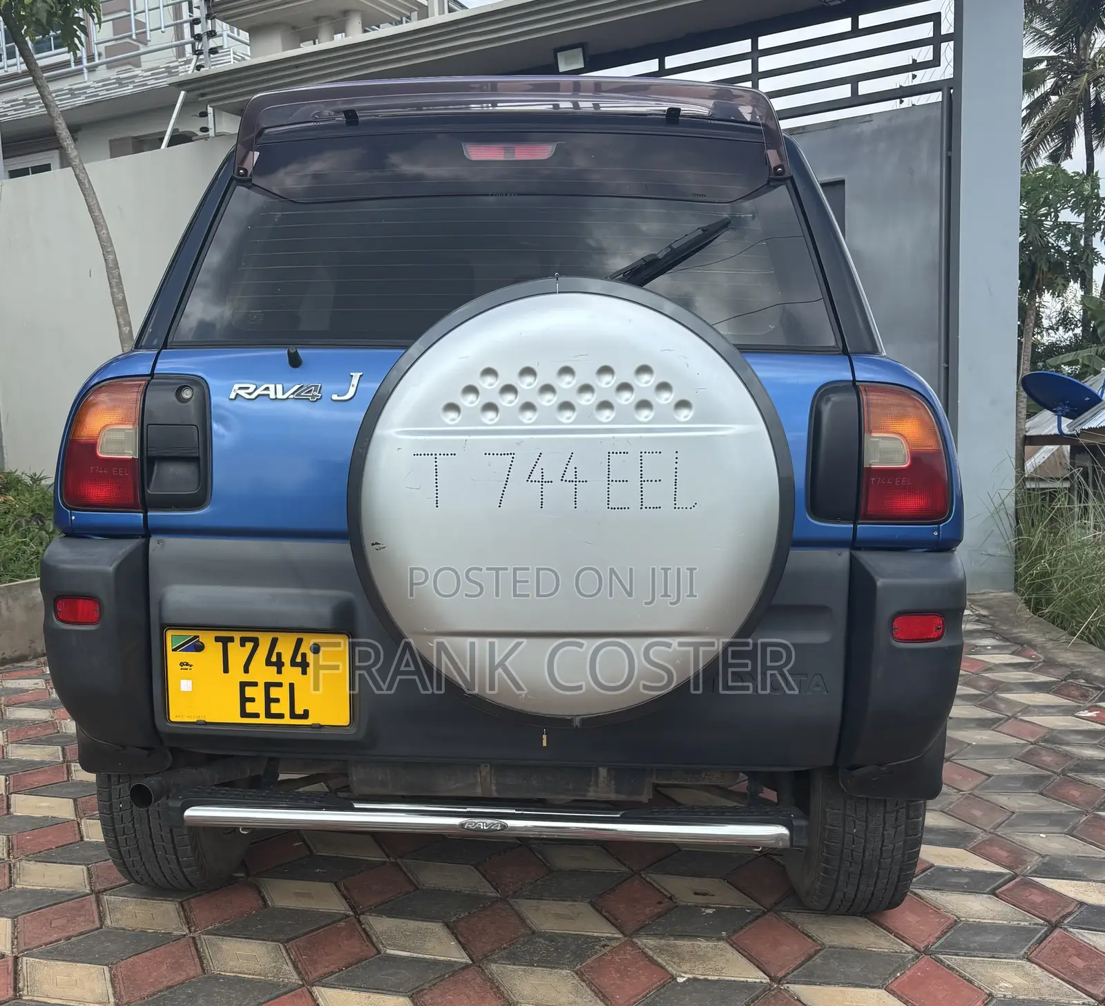 Toyota RAV4 1994 Blue