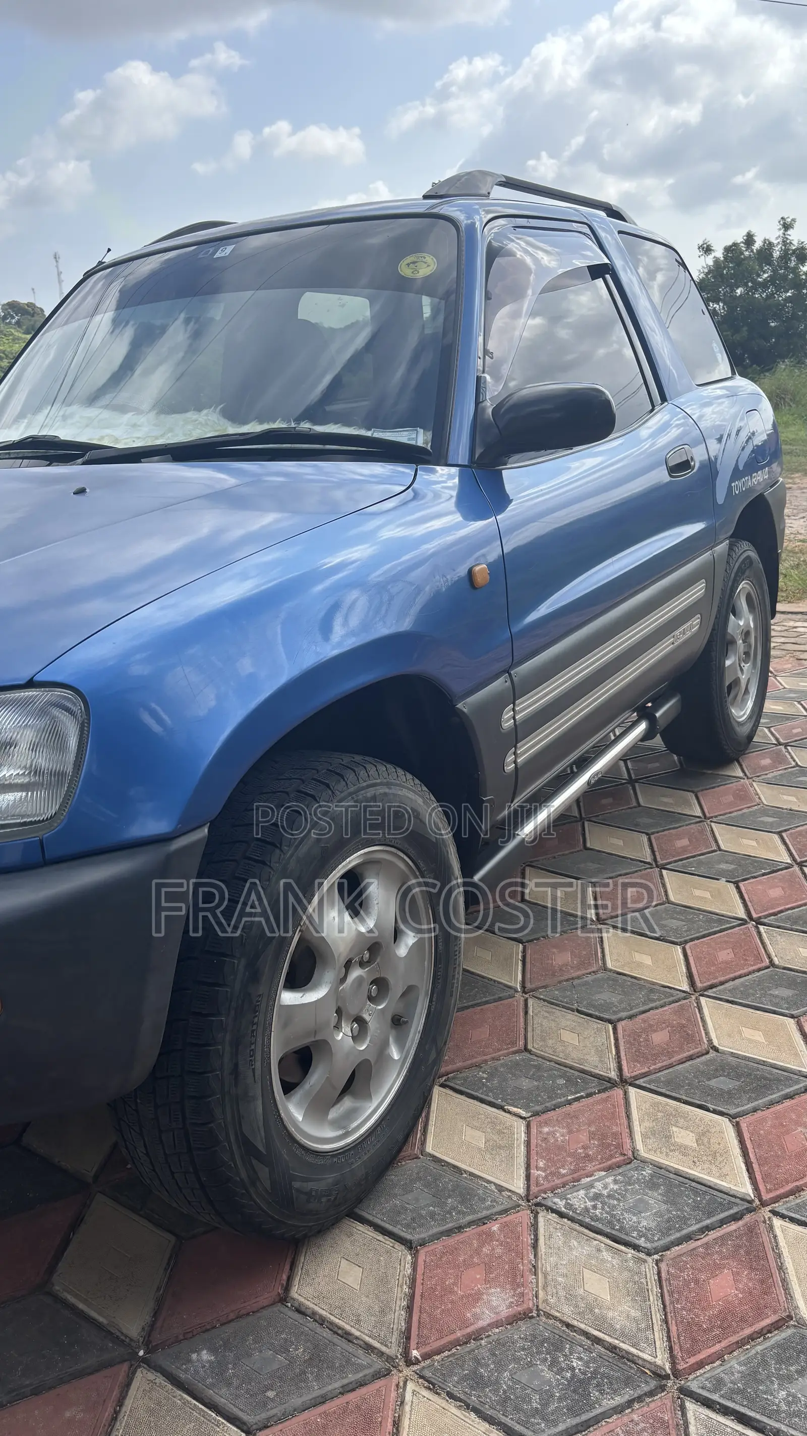 Toyota RAV4 1994 Blue