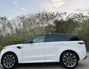 Land Rover Range Rover Sport 2023 White