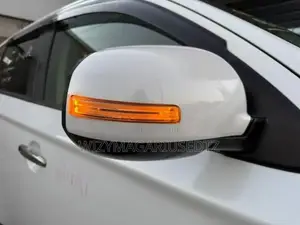Mitsubishi Outlander 2015 White
