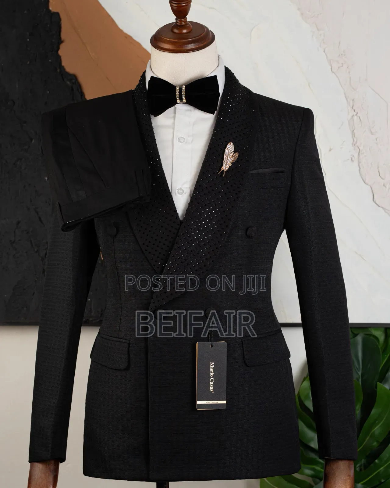 Black Stoney Taxedo Suit