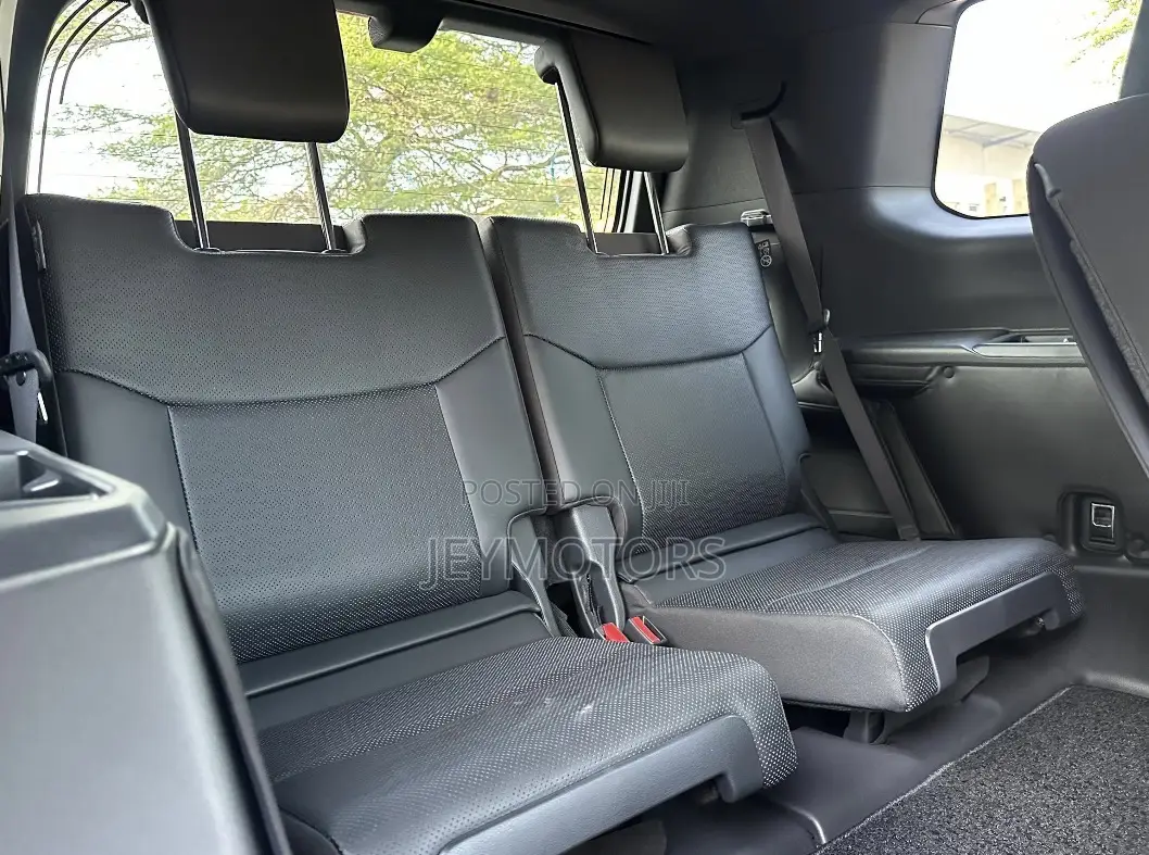 New Toyota Land Cruiser Prado 2025 White