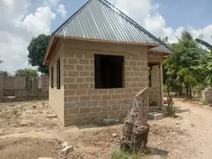 3bdrm House in Excela Joshua, Msongola for sale