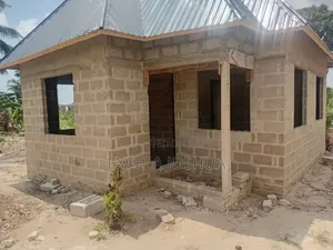 3bdrm House in Excela Joshua, Msongola for sale