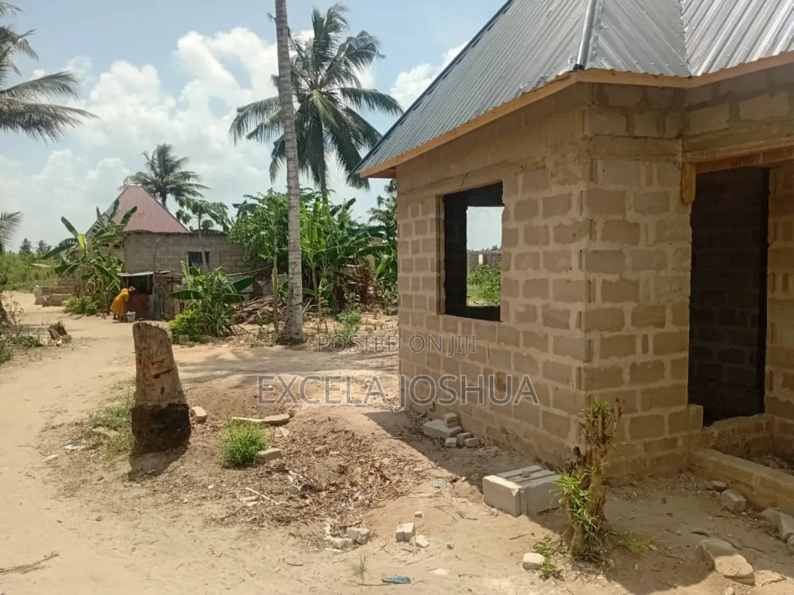 3bdrm House in Excela Joshua, Msongola for sale