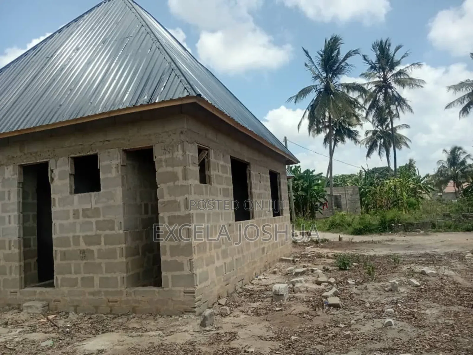 3bdrm House in Excela Joshua, Msongola for sale
