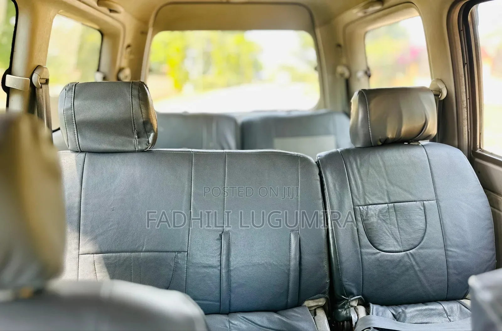 Toyota Noah 2001 Silver