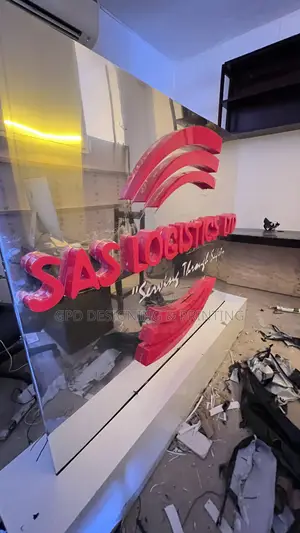 Acrylic and 3d Design