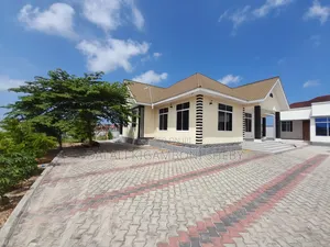 Furnished 4bdrm House in Kigamboni Dege for sale