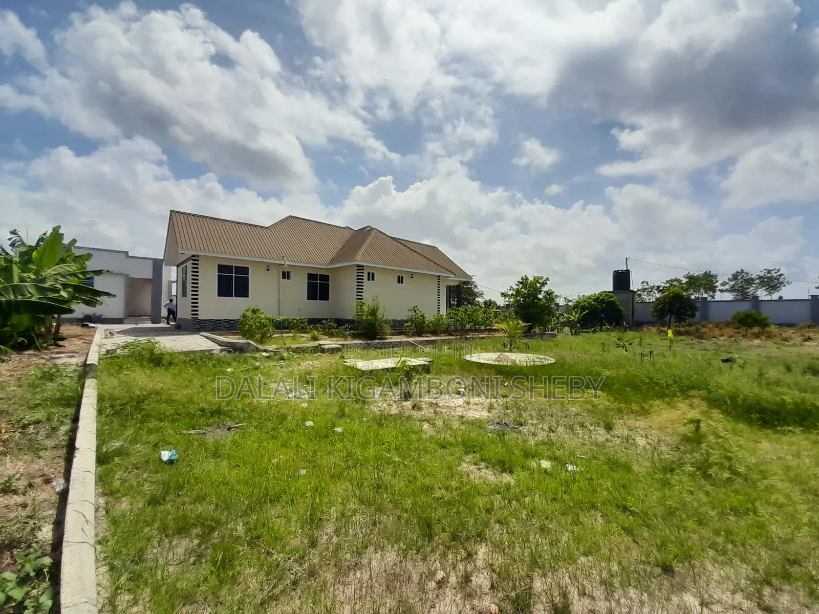 Furnished 4bdrm House in Kigamboni Dege for sale