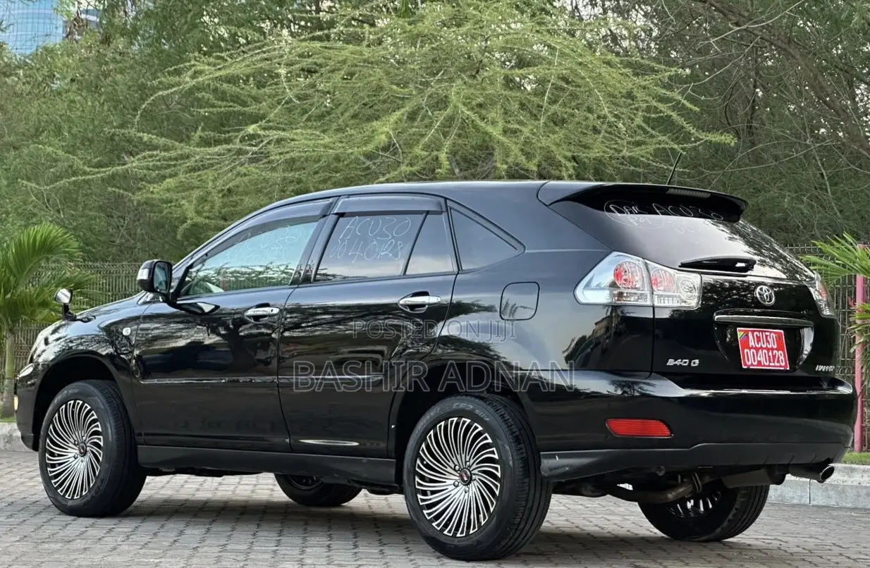 Toyota Harrier 2006 Matt Black